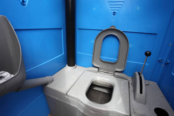 Best ADA-Compliant Portable Toilet Rental  in Waynesboro, MS